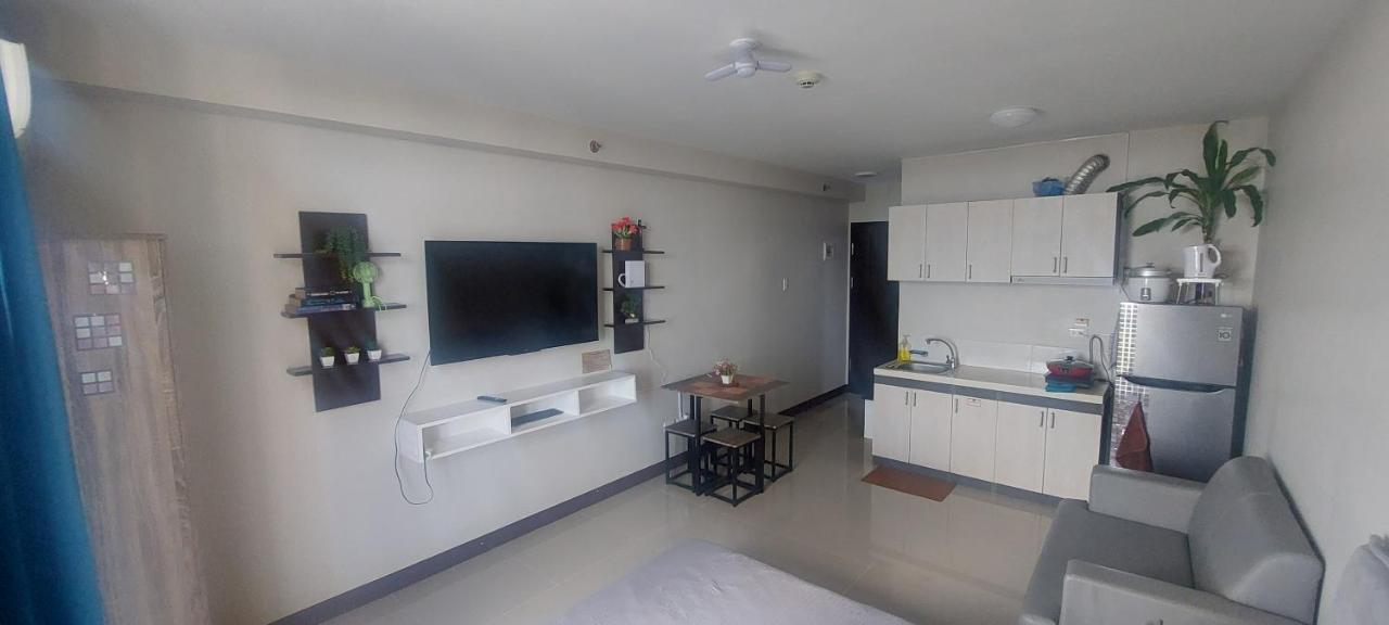 Dracarys Place 2 Condo With Balcony Unlimited Wifi Lapulapu City View Exterior photo